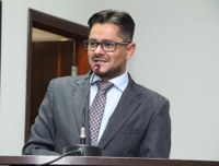 Ricardo Lima propõe informativo de plantões em unidades de saúde