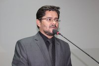 Ricardo Lima reivindica melhorias na infraestrutura urbana