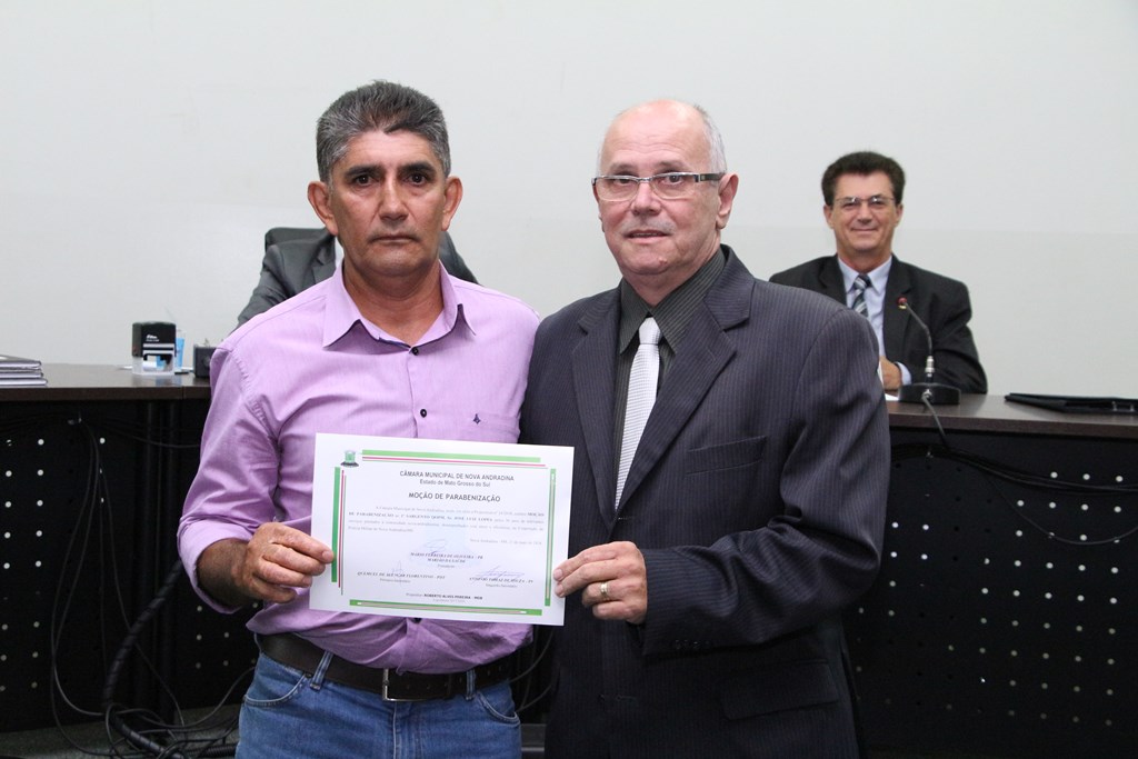 Sargento José Luiz Lopes comemora três décadas de serviços prestados à PM