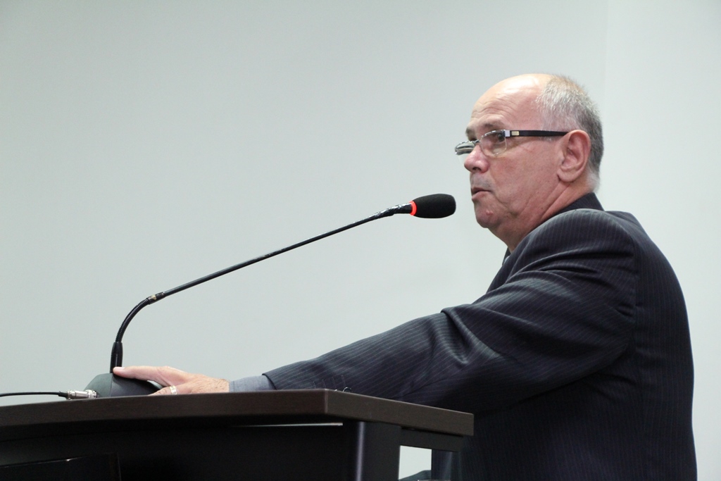 Saúde e Educação: Robertinho indica melhorias