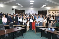 Semana do Empreendedor encerra com solenidade e reconhecimento a profissionais na Câmara