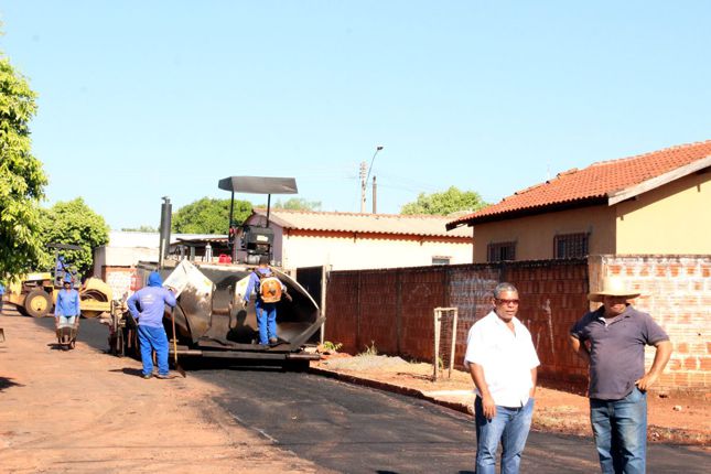 Serviços de infraestrutura são realizados a pedido do vereador Cido Pantanal