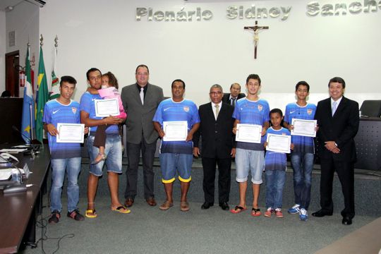 Time da Morada do Sol recebe Moção de Parabenização na Câmara