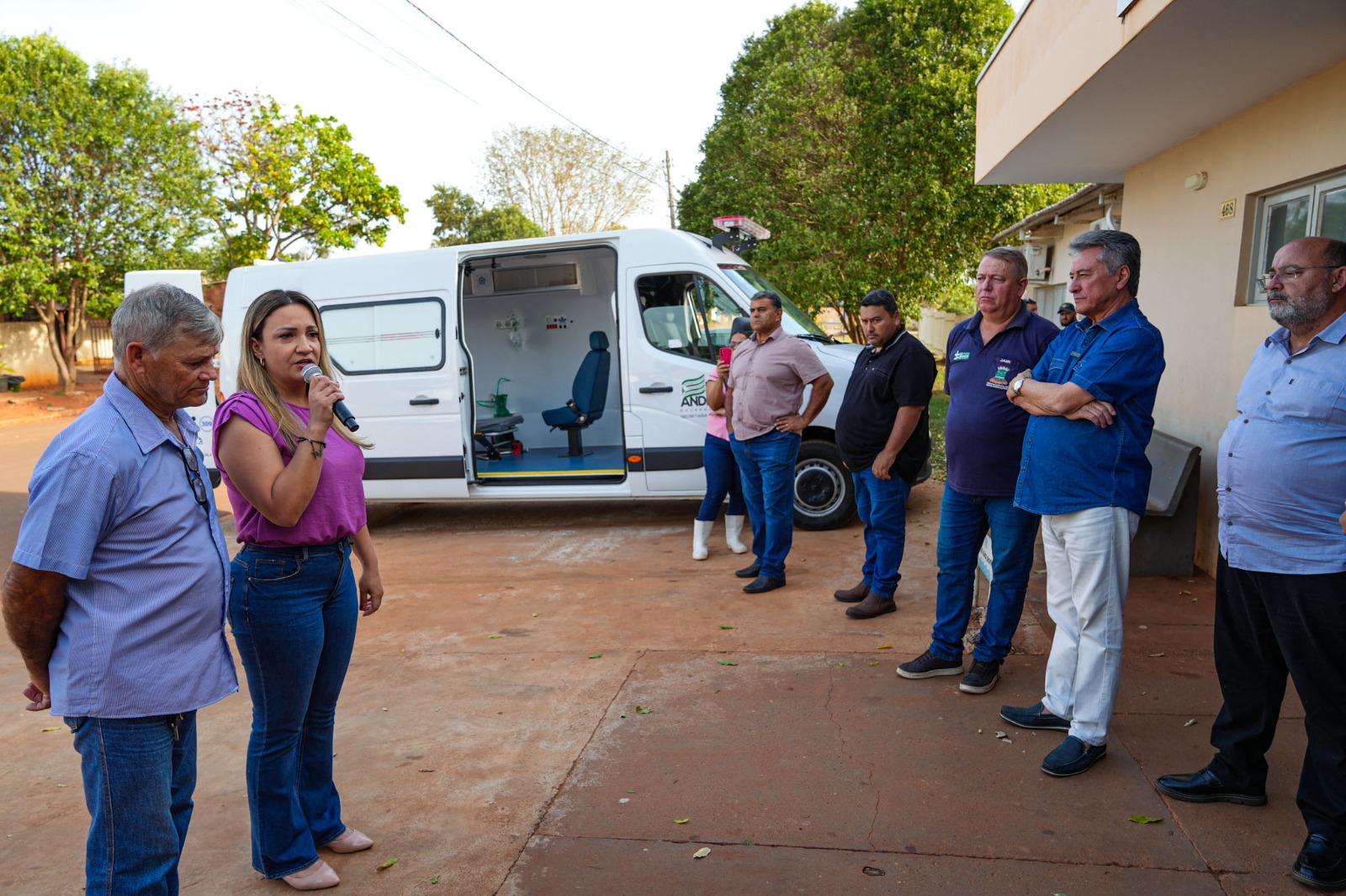 Trabalho legislativo resulta na conquista de ambulância para Nova Casa Verde
