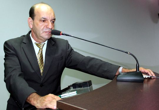 Valmirá reivindica mais serviços públicos para Nova Andradina