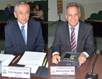 Valter e Nenão pedem melhorias nas vias do Portal do Parque 