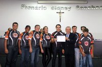 Valter homenageia Pata de Onça Bike Clube pela 3ª Ultramaratona