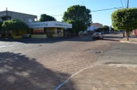 Valter pleiteia faixa de pedestre próxima à escola no Centro Educacional