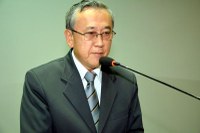 Valter pleiteia recuperação imediata de estrada