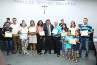 Vencedores de premiação nacional do MPT recebem moção da Câmara