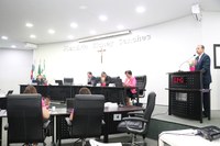 Vereador aponta fonte de recursos para município viabilizar obras e pavimentação asfáltica