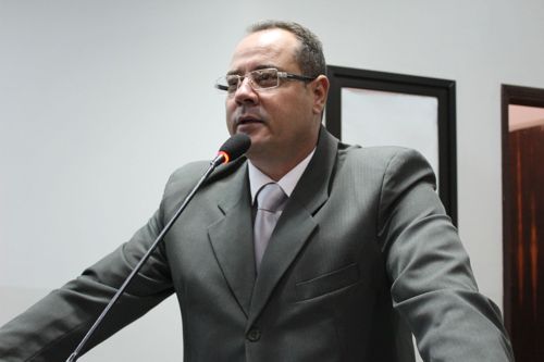 Vereador Marião pede médico ortopedista para o CRENA