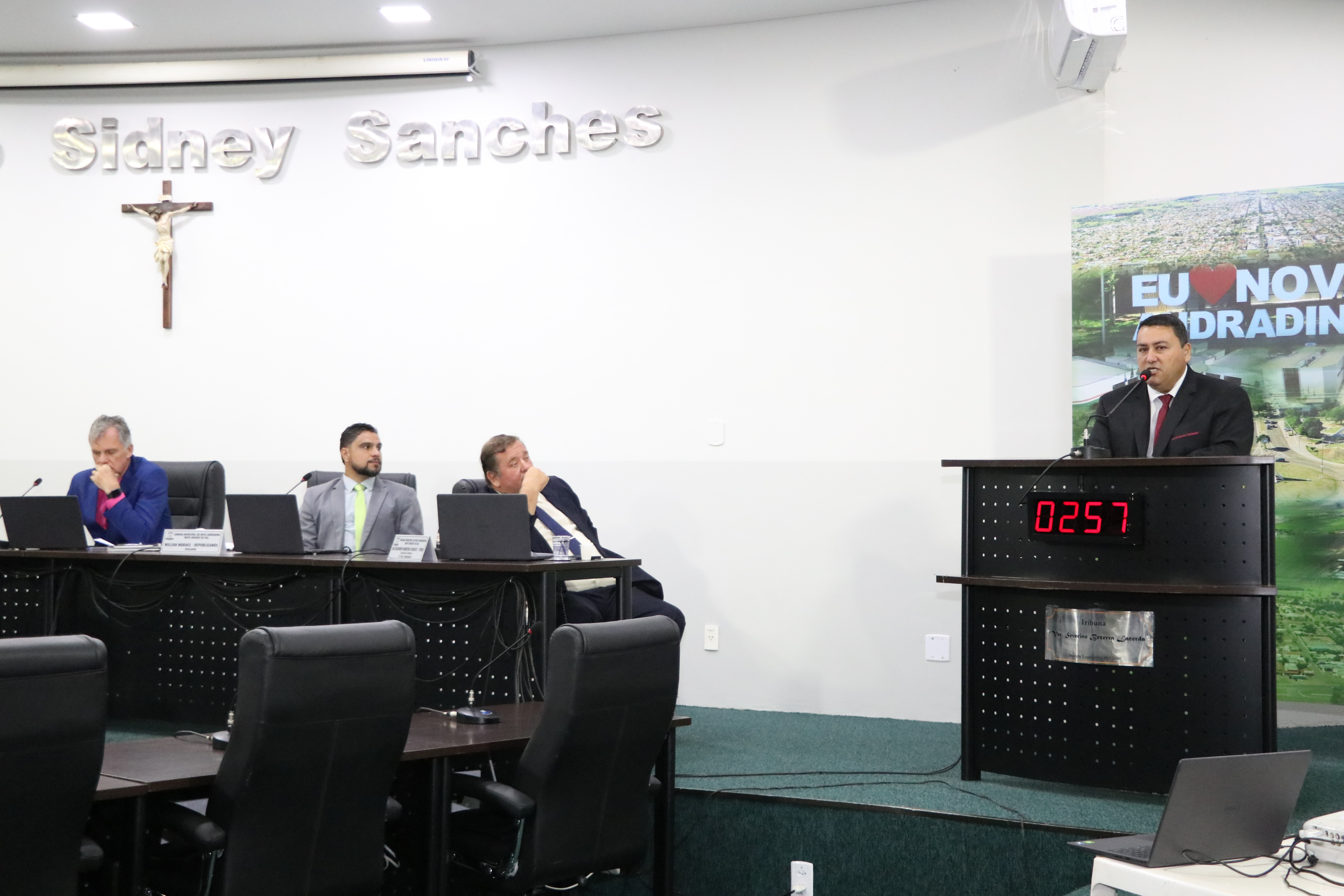 Vereador questiona taxa de iluminação pública cobrada de produtores rurais