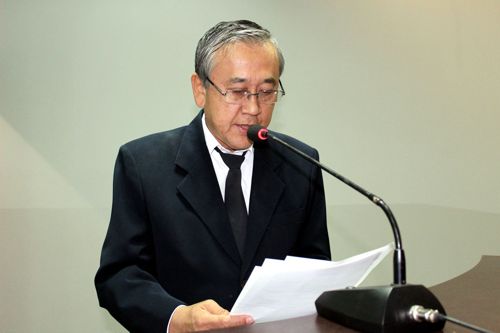 Vereador Valter propõe revitalização em praça e manutenção em bueiro