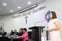 Vereadora defende combate à dengue com “fumacê” e regularização fundiária urbana