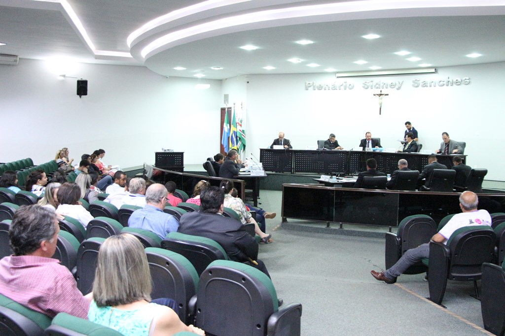 Vereadores analisam projeto para destinar mais de R$ 3,5 milhões a entidades 