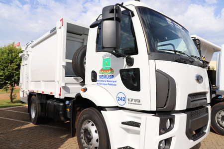 Vereadores buscam apoio de deputados para aquisição de veículos e caminhões 