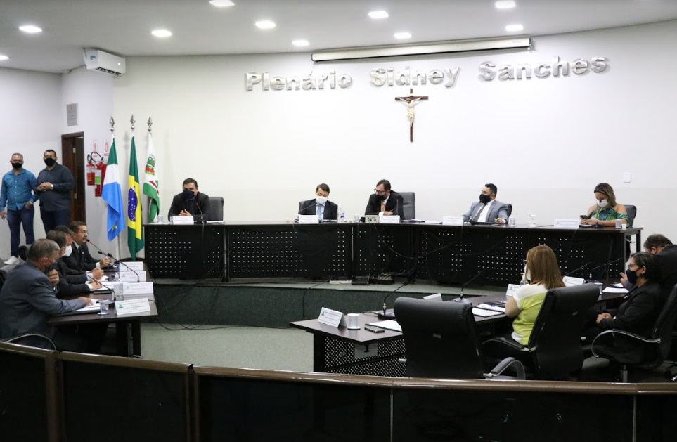 Vereadores cobram novas informações sobre erosão no Bairro Argemiro Ortega 