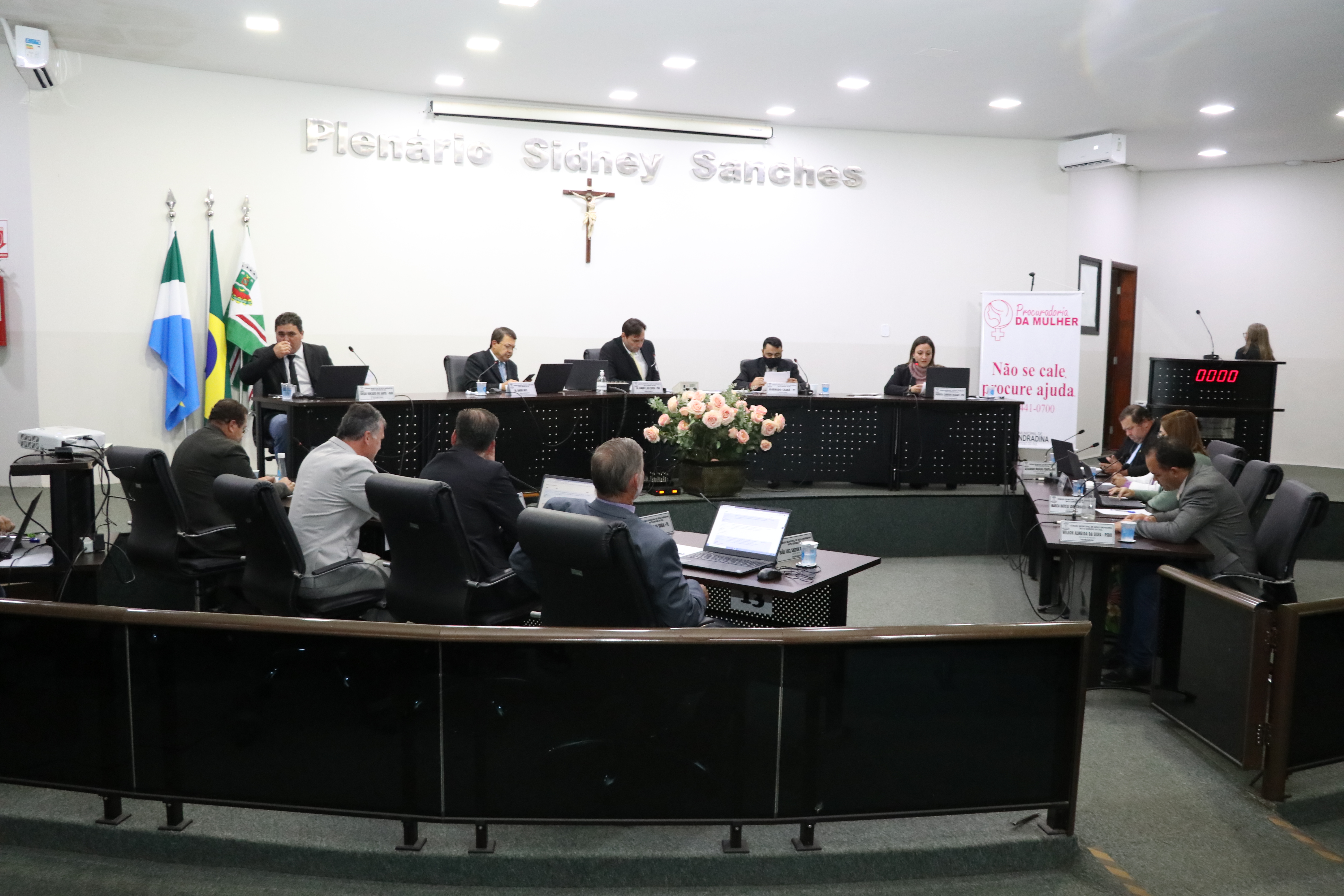 Vereadores encaminharam 14 indicações e quatro requerimentos na 15ª Sessão Plenária