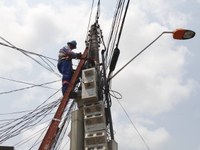 Vereadores pleiteiam mudança no padrão de energia da Praça onde funciona o Projeto Conviver