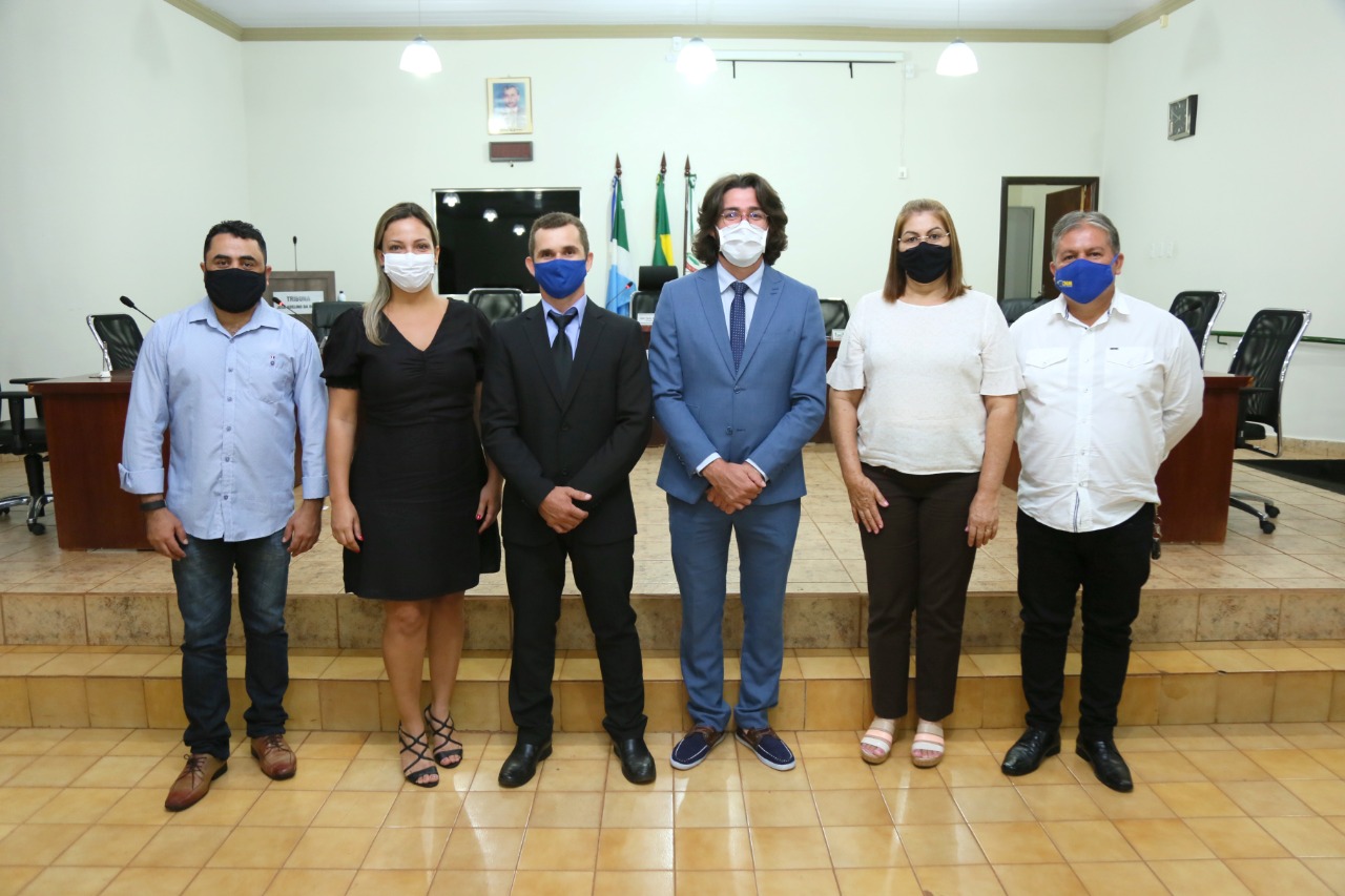 Vereadores prestigiam sessão da Câmara de Batayporã