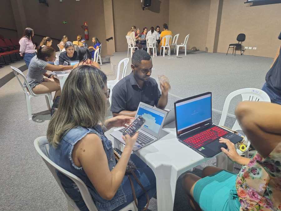 Vereadores sugerem criação do Programa InovaEduca para capacitação de professores da rede municipal