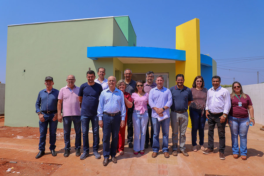 Vereadores visitam obras em andamento no município