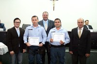 Vicente homenageia Cabos da Polícia Militar Rodoviária por ato de bravura